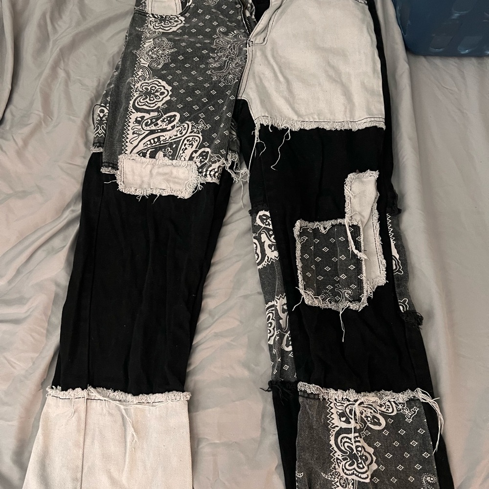 Bandana print pants